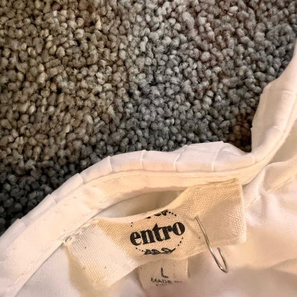 Ento White Ruffle blouse Large - Picture 2 of 2